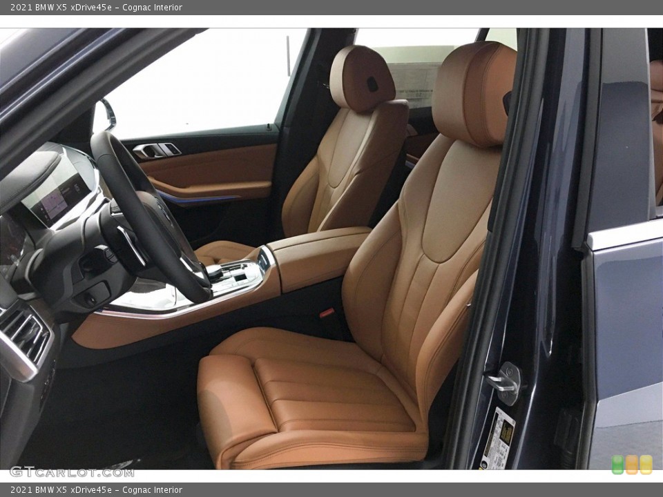 Cognac Interior Photo for the 2021 BMW X5 xDrive45e #139145780