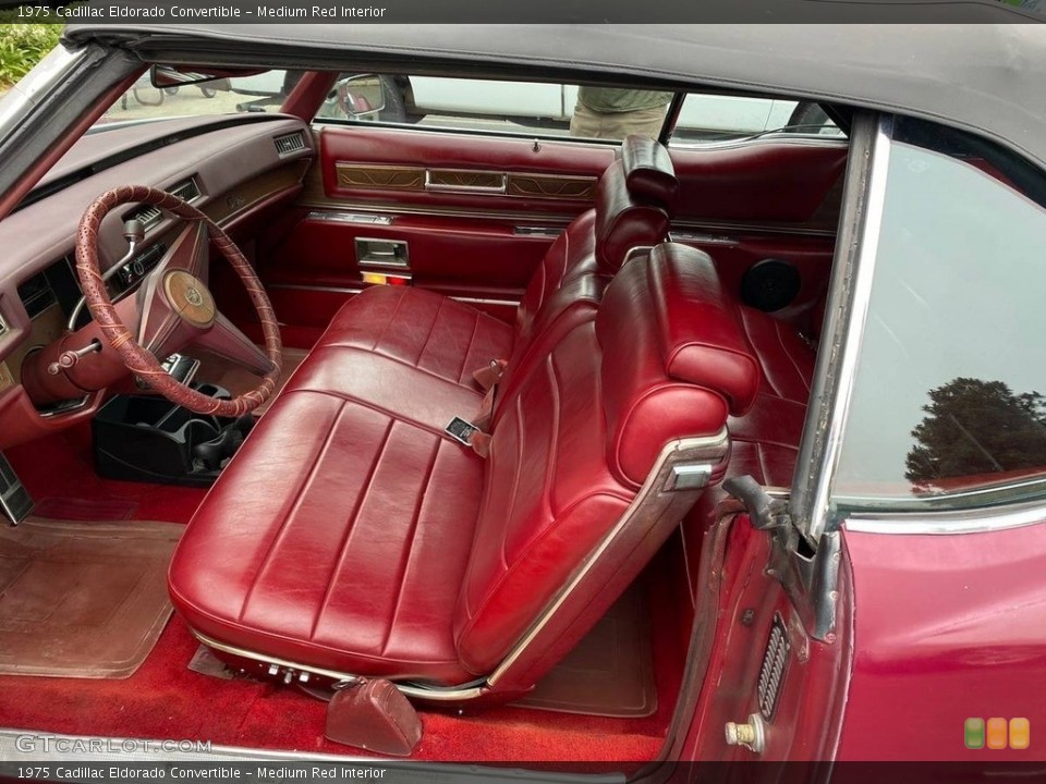Medium Red Interior Photo for the 1975 Cadillac Eldorado Convertible #139149167