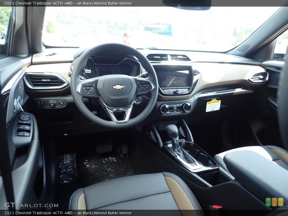 Jet Black/Almond Butter Interior Photo for the 2021 Chevrolet Trailblazer ACTIV AWD #139149893