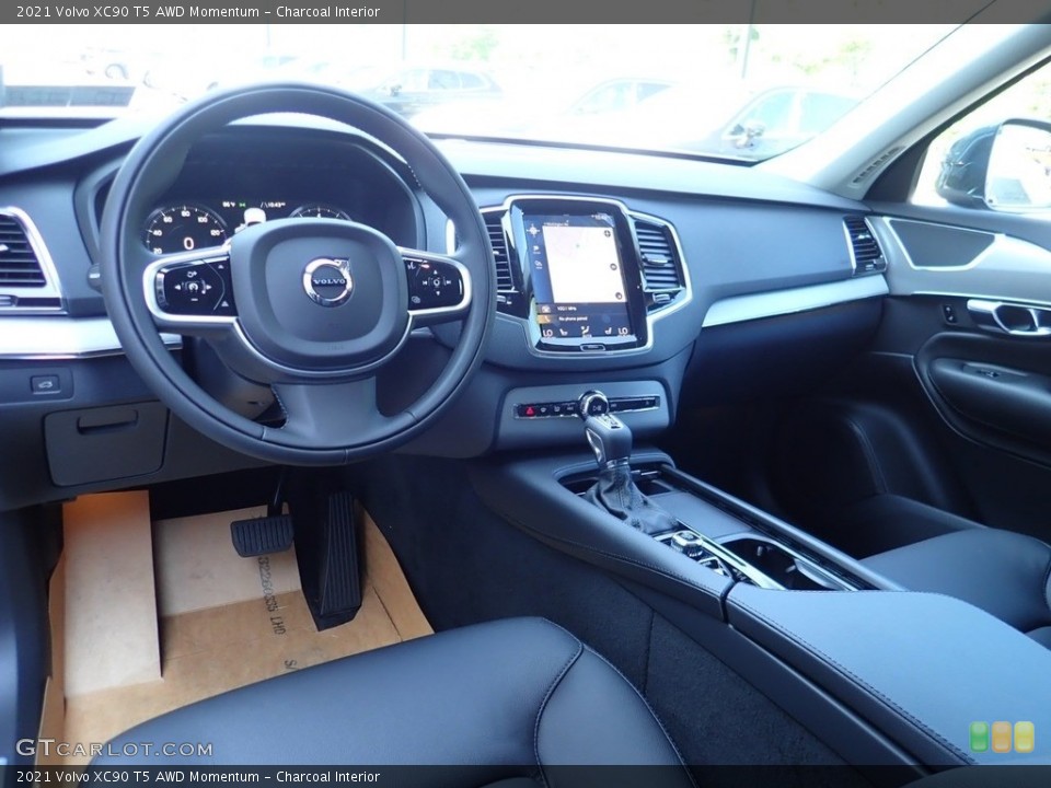 Charcoal Interior Photo for the 2021 Volvo XC90 T5 AWD Momentum #139152955