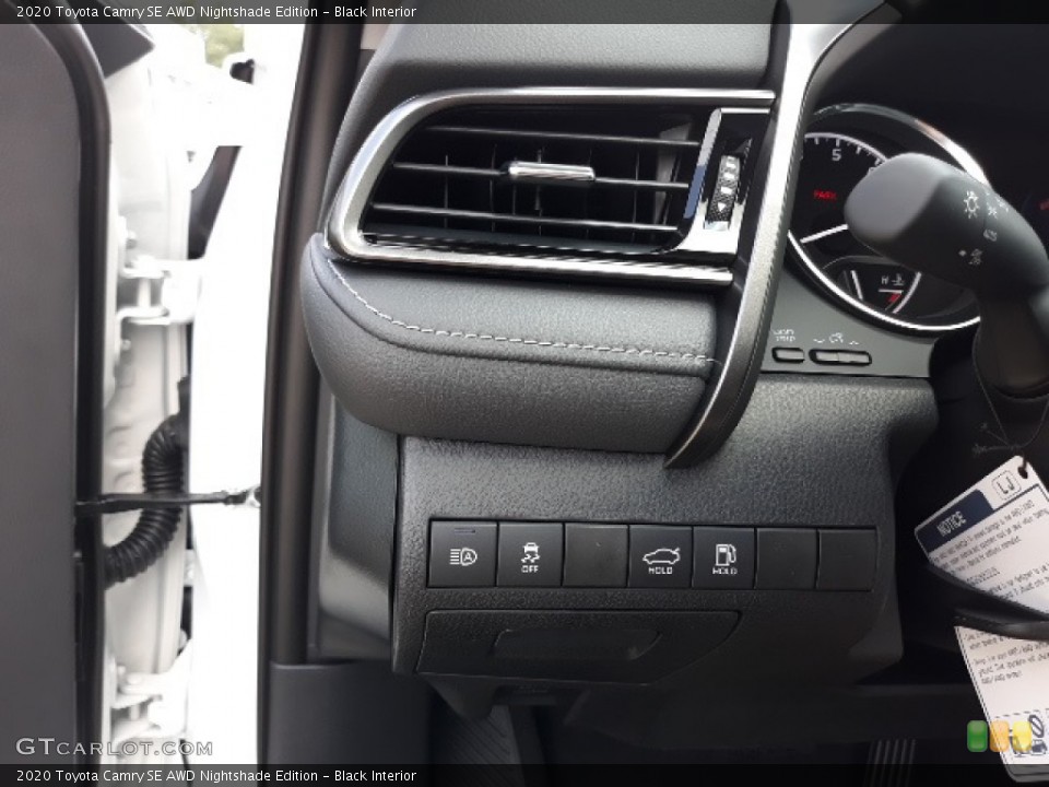 Black Interior Controls for the 2020 Toyota Camry SE AWD Nightshade Edition #139156997