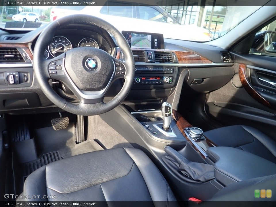 Black 2014 BMW 3 Series Interiors