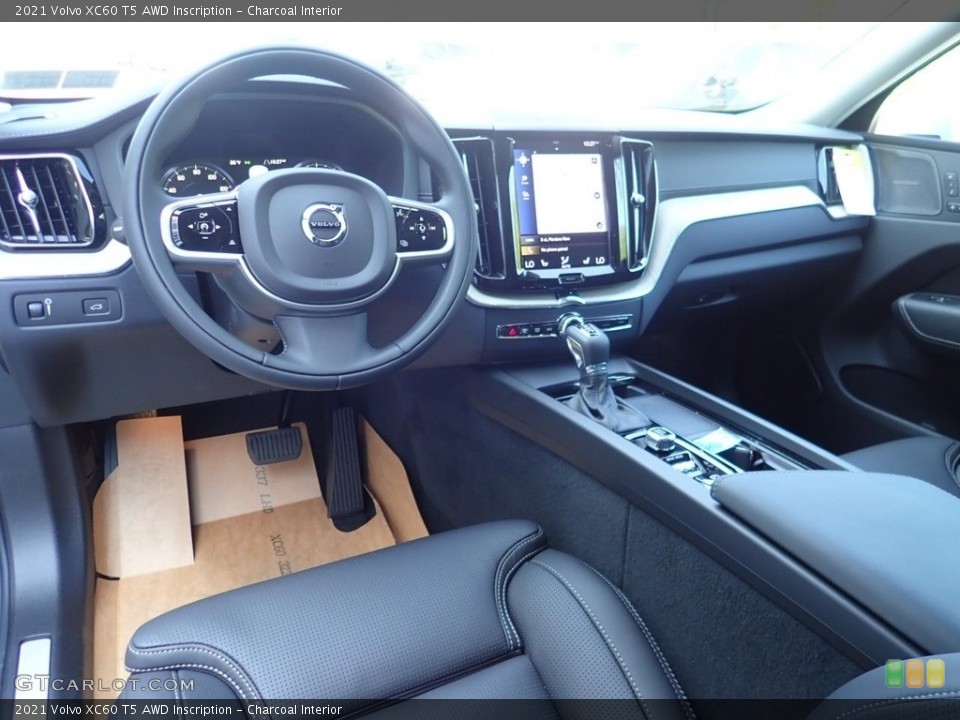 Charcoal Interior Photo for the 2021 Volvo XC60 T5 AWD Inscription #139160503