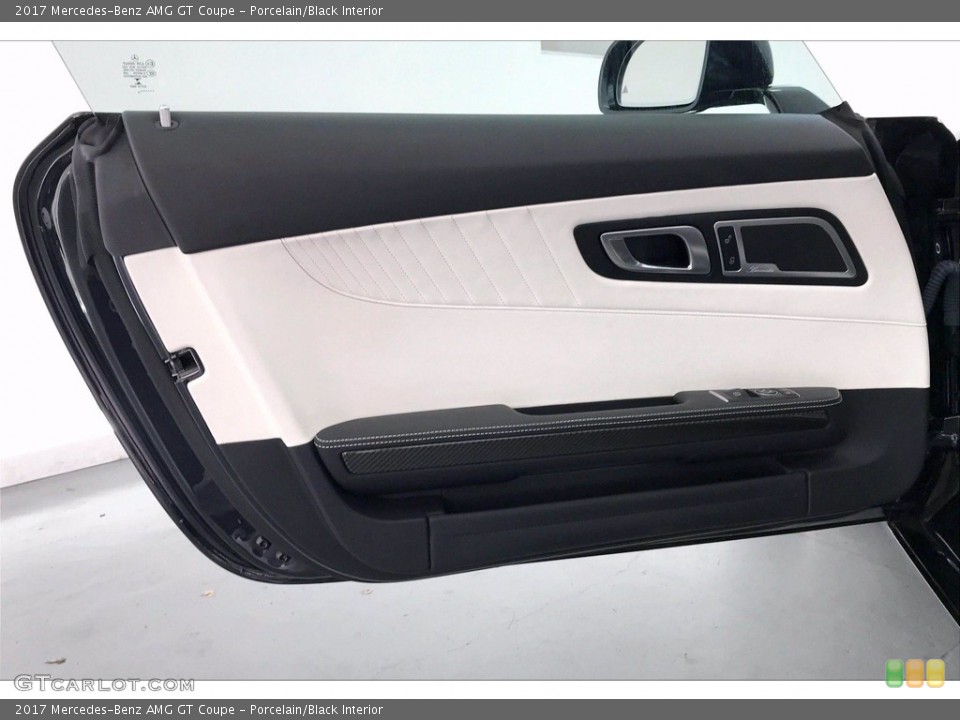 Porcelain/Black Interior Door Panel for the 2017 Mercedes-Benz AMG GT Coupe #139172567