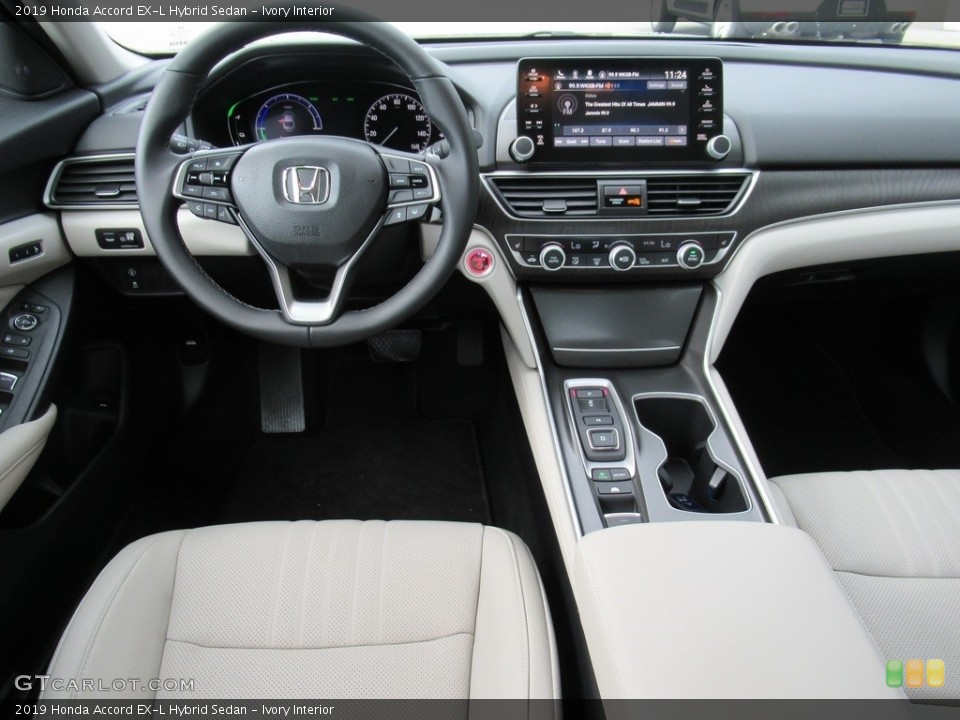 Ivory Interior Photo for the 2019 Honda Accord EX-L Hybrid Sedan #139189273