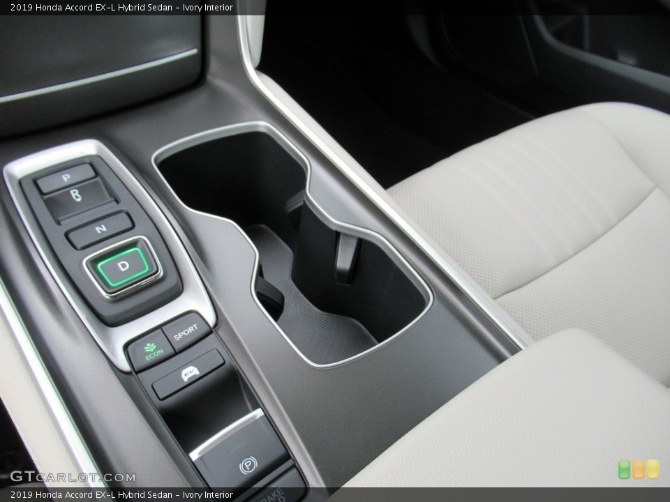 Ivory Interior Transmission for the 2019 Honda Accord EX-L Hybrid Sedan #139189357