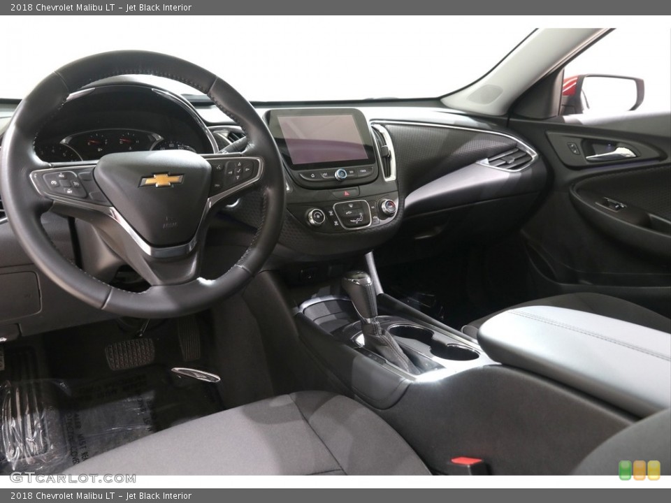 Jet Black Interior Photo for the 2018 Chevrolet Malibu LT #139200043