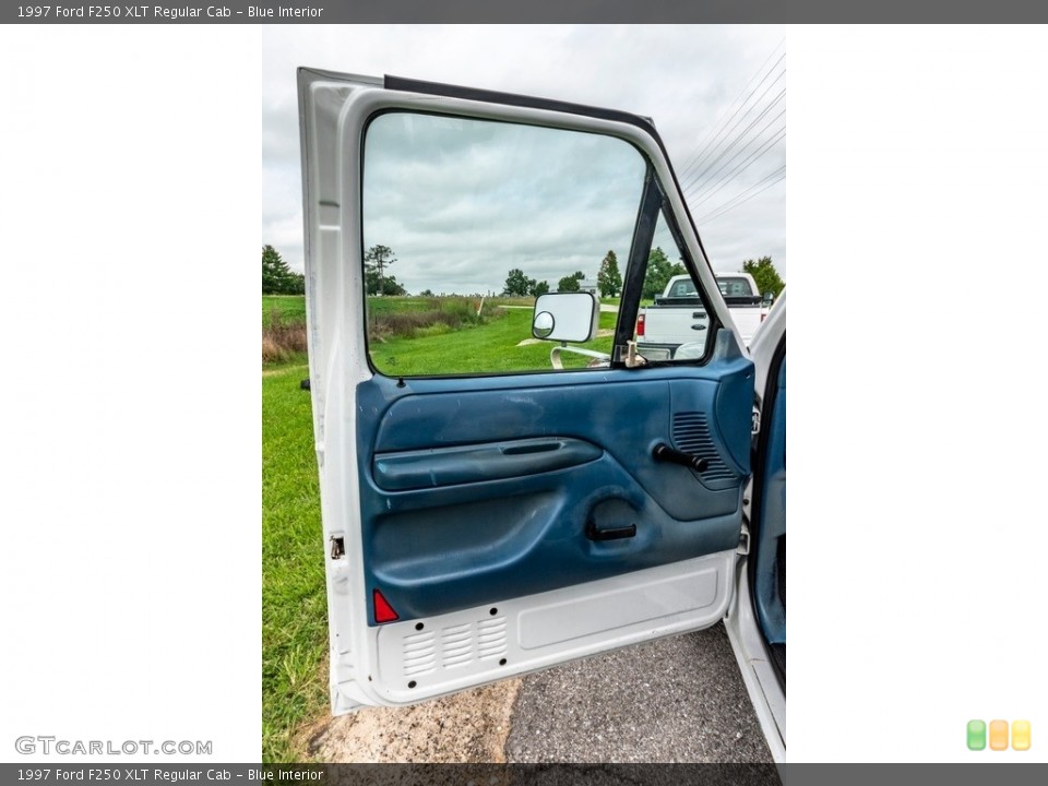 Blue Interior Door Panel for the 1997 Ford F250 XLT Regular Cab #139203285