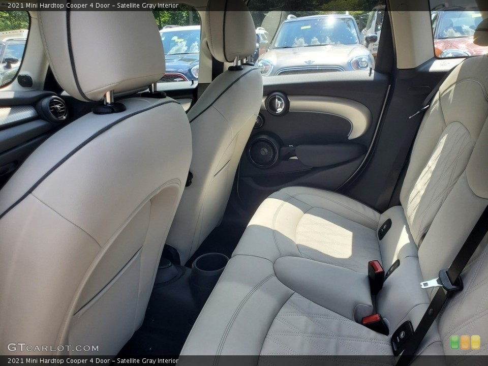 Satellite Gray Interior Rear Seat for the 2021 Mini Hardtop Cooper 4 Door #139207743
