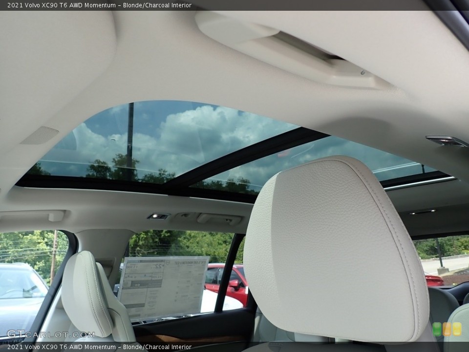 Blonde/Charcoal Interior Sunroof for the 2021 Volvo XC90 T6 AWD Momentum #139214157