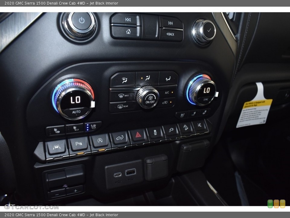 Jet Black Interior Controls for the 2020 GMC Sierra 1500 Denali Crew Cab 4WD #139220919