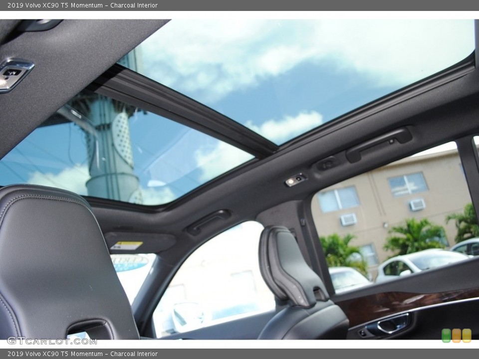 Charcoal Interior Sunroof for the 2019 Volvo XC90 T5 Momentum #139228008