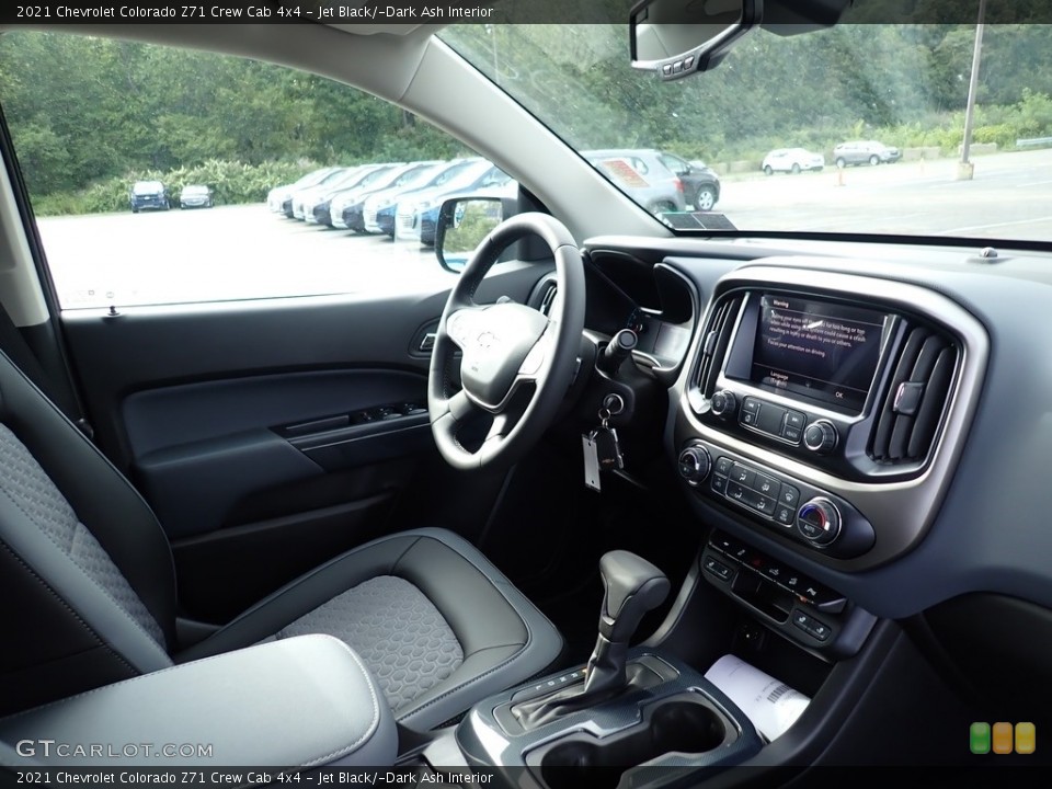 Jet Black/­Dark Ash Interior Dashboard for the 2021 Chevrolet Colorado Z71 Crew Cab 4x4 #139250701