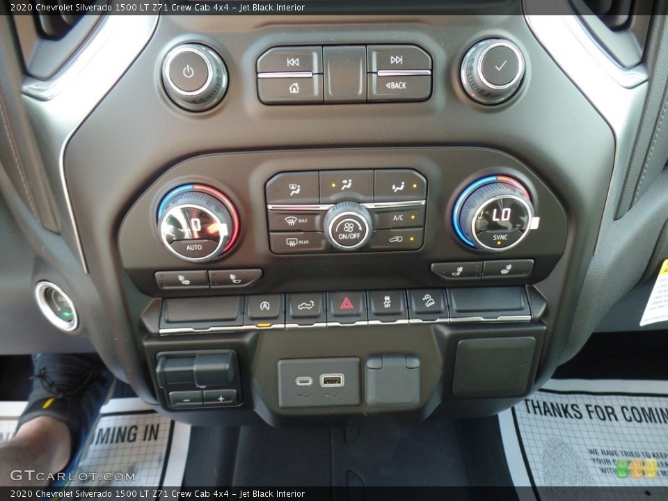 Jet Black Interior Controls for the 2020 Chevrolet Silverado 1500 LT Z71 Crew Cab 4x4 #139279943