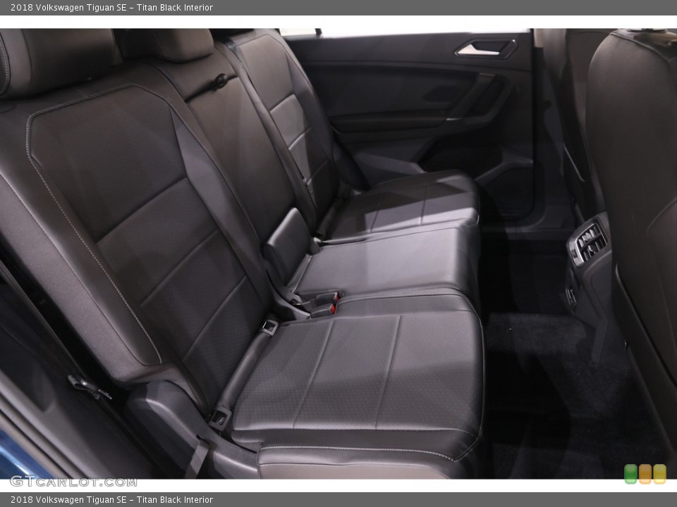 Titan Black Interior Rear Seat for the 2018 Volkswagen Tiguan SE #139300177