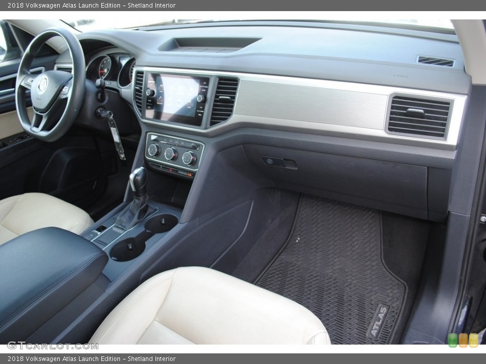 Shetland Interior Dashboard for the 2018 Volkswagen Atlas Launch Edition #139313413