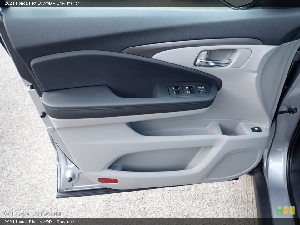 Gray Interior Door Panel for the 2021 Honda Pilot LX AWD #139324151