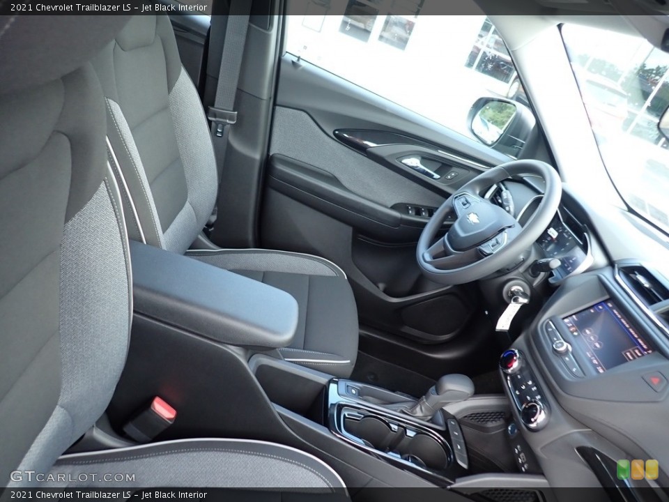 Jet Black Interior Front Seat for the 2021 Chevrolet Trailblazer LS #139326338