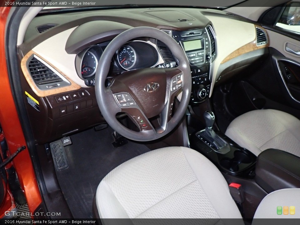 Beige Interior Photo for the 2016 Hyundai Santa Fe Sport AWD #139327937