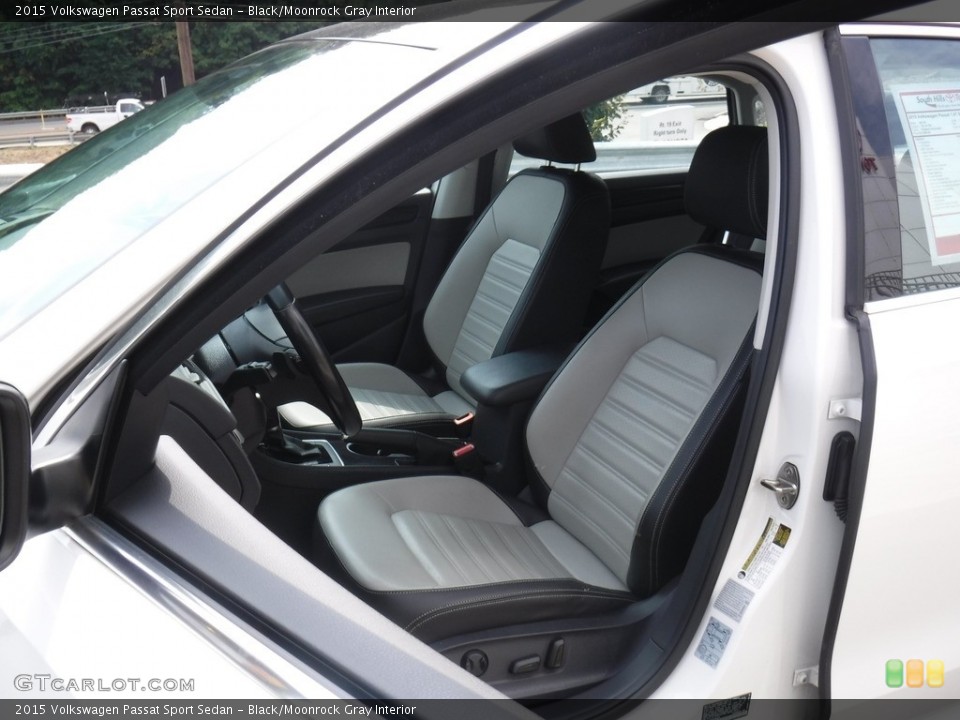 Black/Moonrock Gray Interior Photo for the 2015 Volkswagen Passat Sport Sedan #139331675