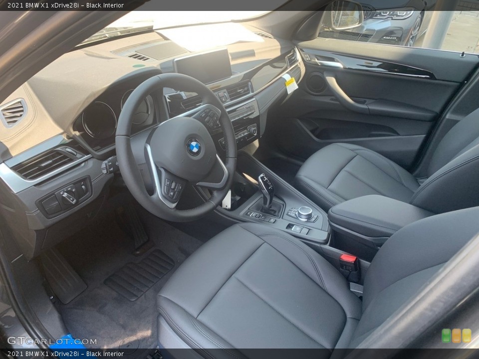Black Interior Photo for the 2021 BMW X1 xDrive28i #139366711