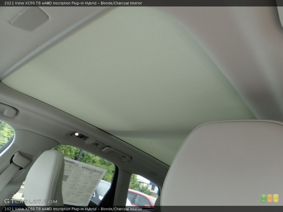 Blonde/Charcoal Interior Sunroof for the 2021 Volvo XC60 T8 eAWD Inscription Plug-in Hybrid #139372163
