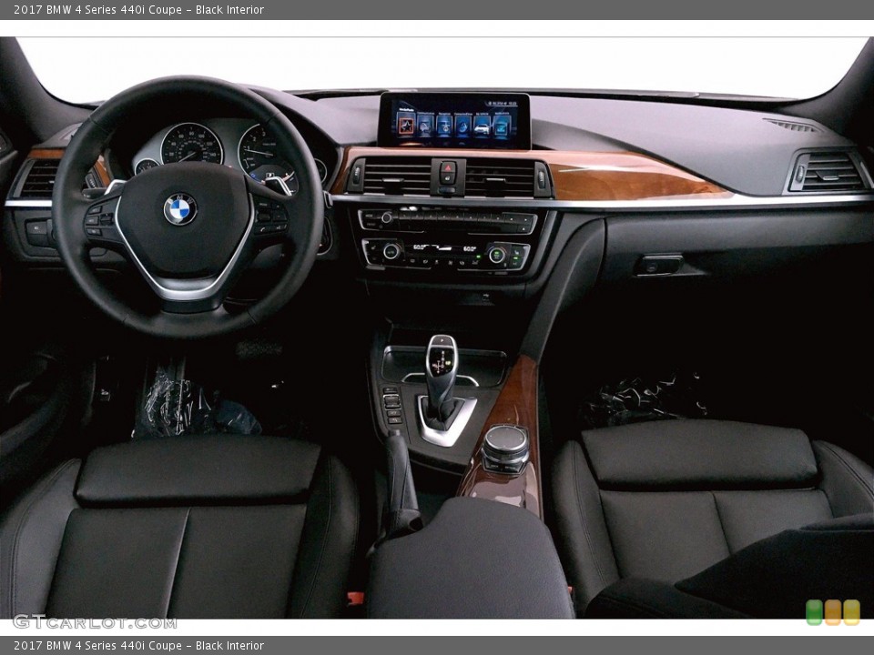 Black 2017 BMW 4 Series Interiors