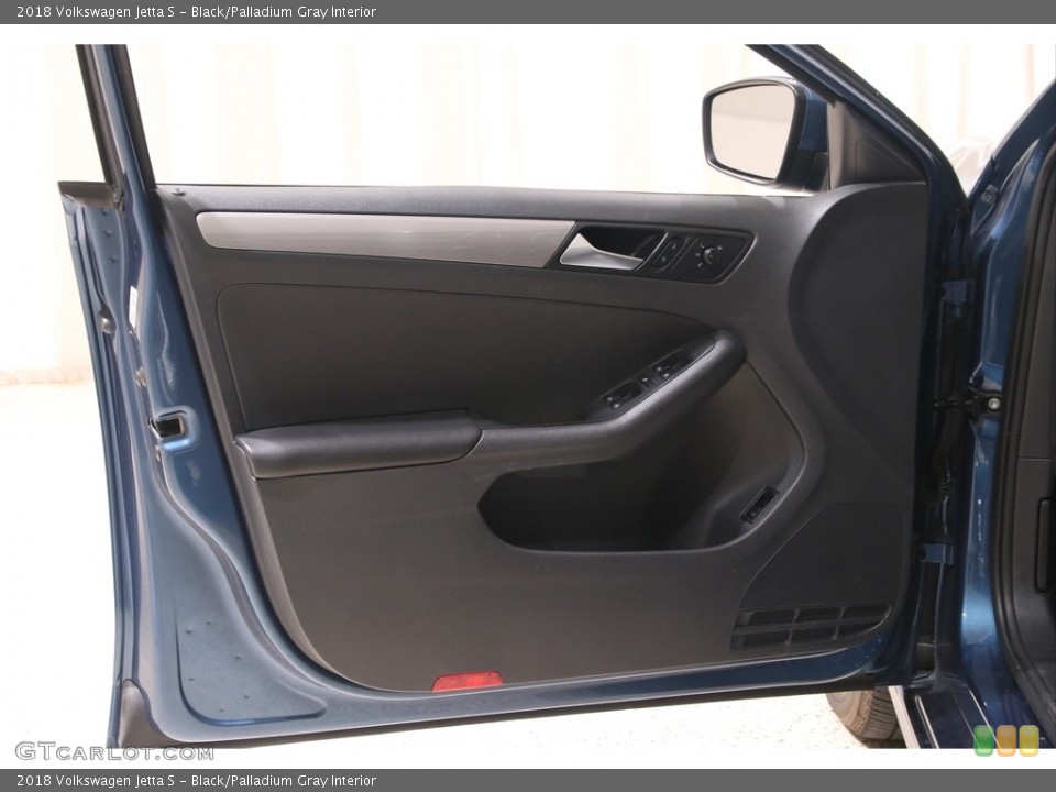 Black/Palladium Gray Interior Door Panel for the 2018 Volkswagen Jetta S #139394910
