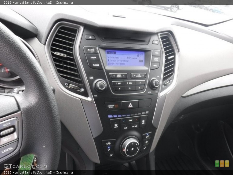 Gray Interior Controls for the 2016 Hyundai Santa Fe Sport AWD #139411499