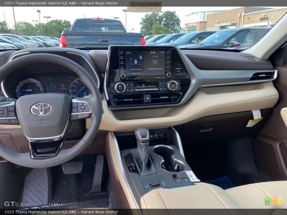 Harvest Beige Interior Dashboard for the 2020 Toyota Highlander Hybrid XLE AWD #139426005