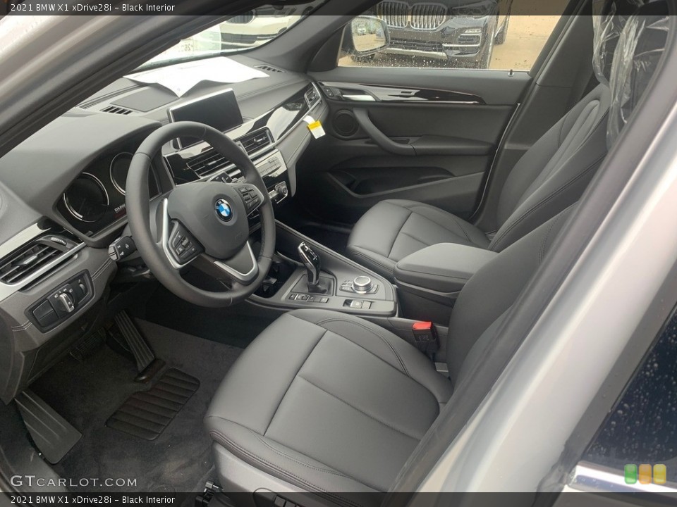 Black Interior Photo for the 2021 BMW X1 xDrive28i #139429371