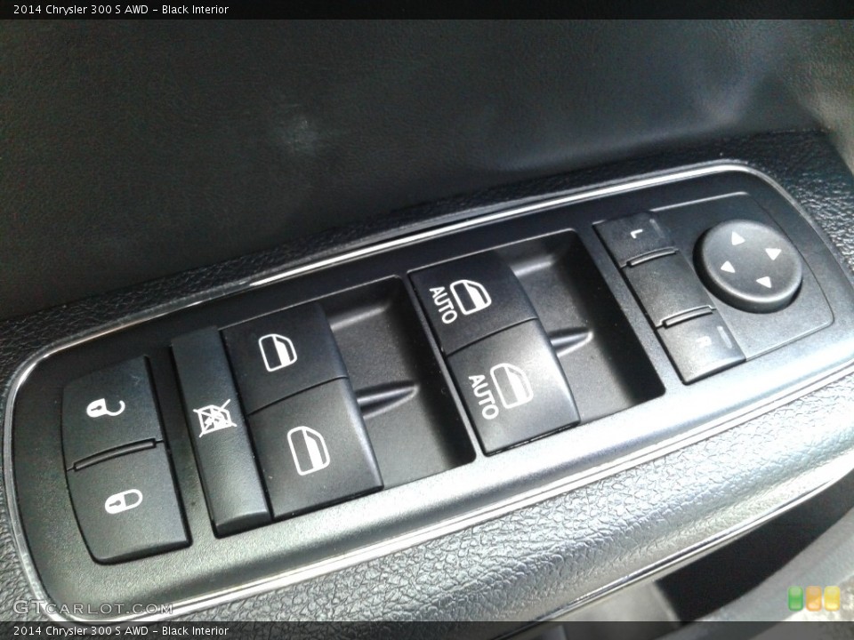 Black Interior Door Panel for the 2014 Chrysler 300 S AWD #139429402