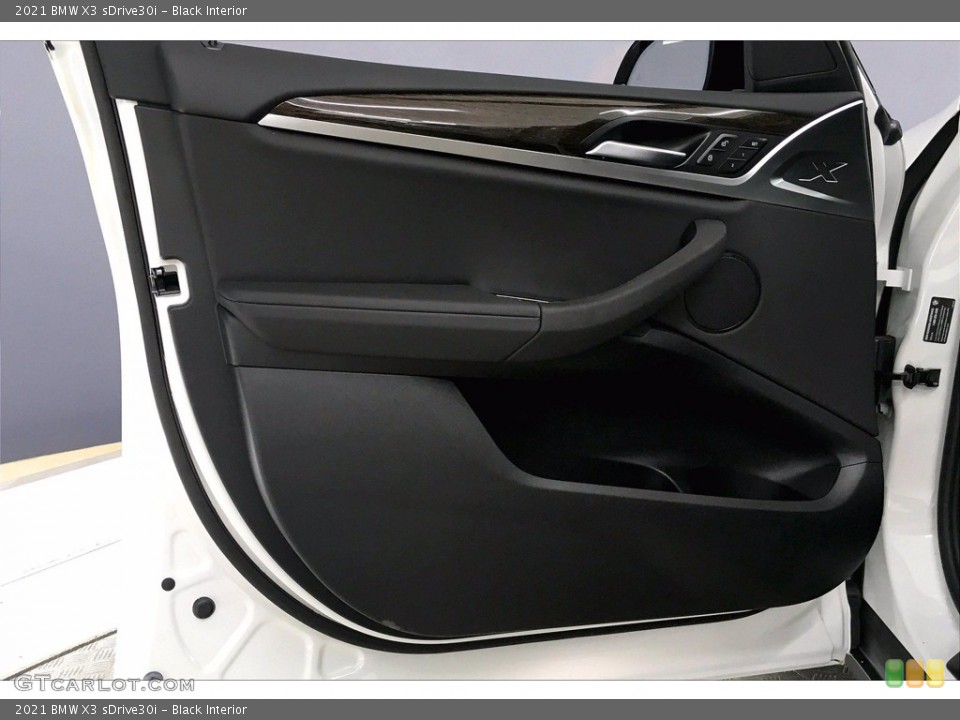 Black Interior Door Panel for the 2021 BMW X3 sDrive30i #139435275