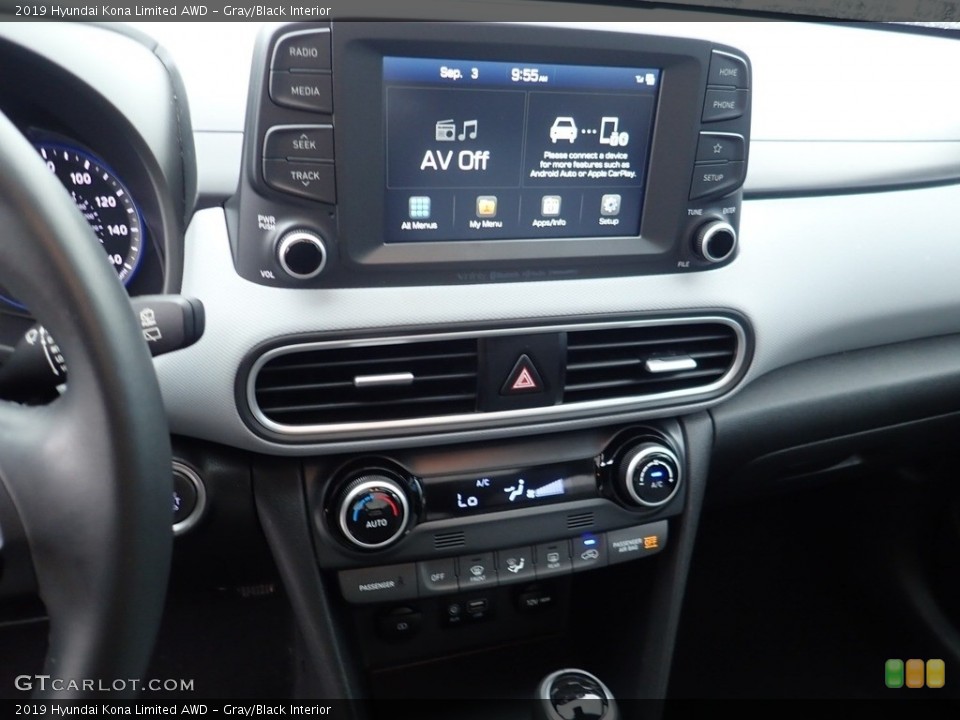 Gray/Black Interior Controls for the 2019 Hyundai Kona Limited AWD #139450183