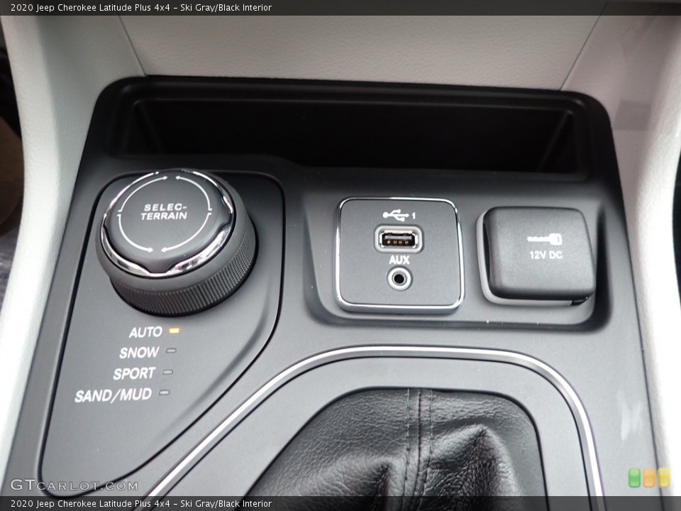 Ski Gray/Black Interior Controls for the 2020 Jeep Cherokee Latitude Plus 4x4 #139452310