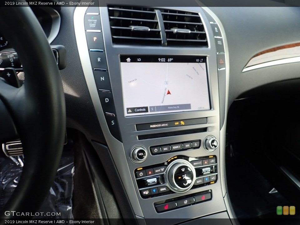 Ebony Interior Controls for the 2019 Lincoln MKZ Reserve I AWD #139457312