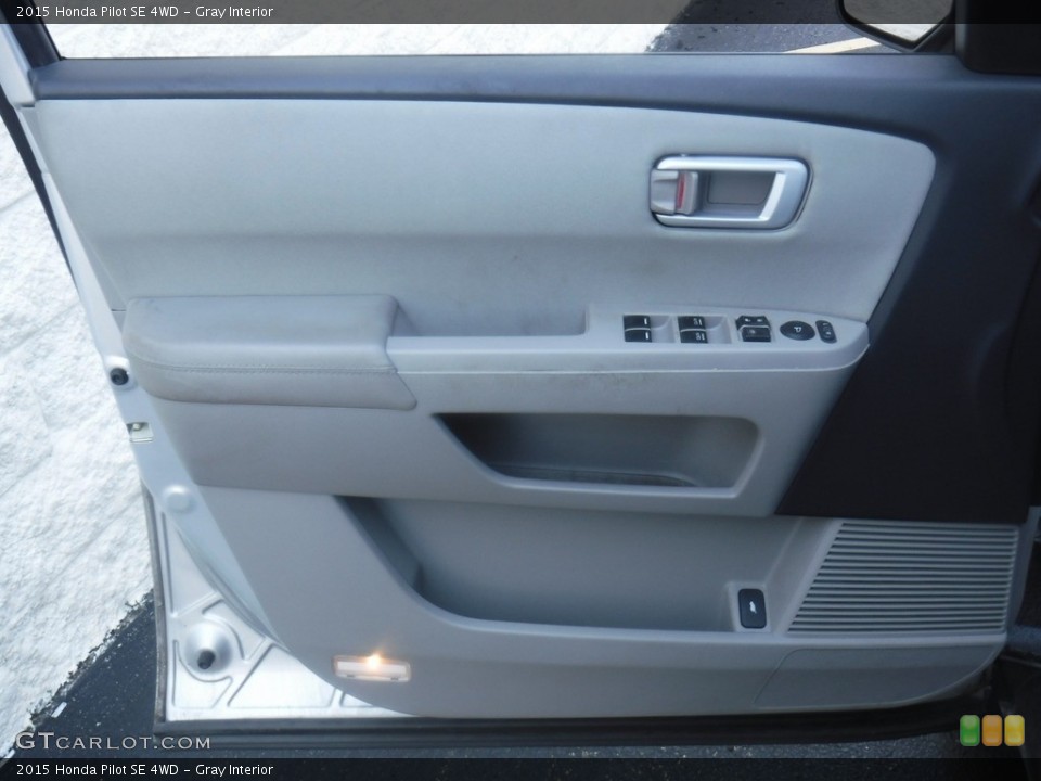 Gray Interior Door Panel for the 2015 Honda Pilot SE 4WD #139491976