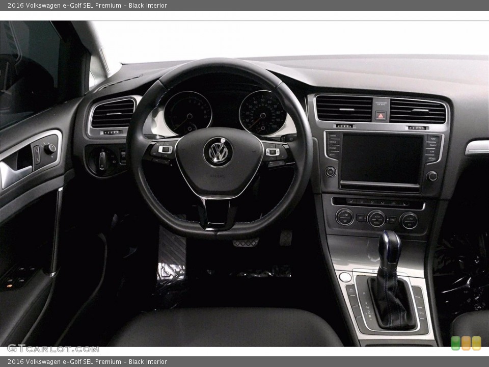 Black Interior Dashboard for the 2016 Volkswagen e-Golf SEL Premium #139500838