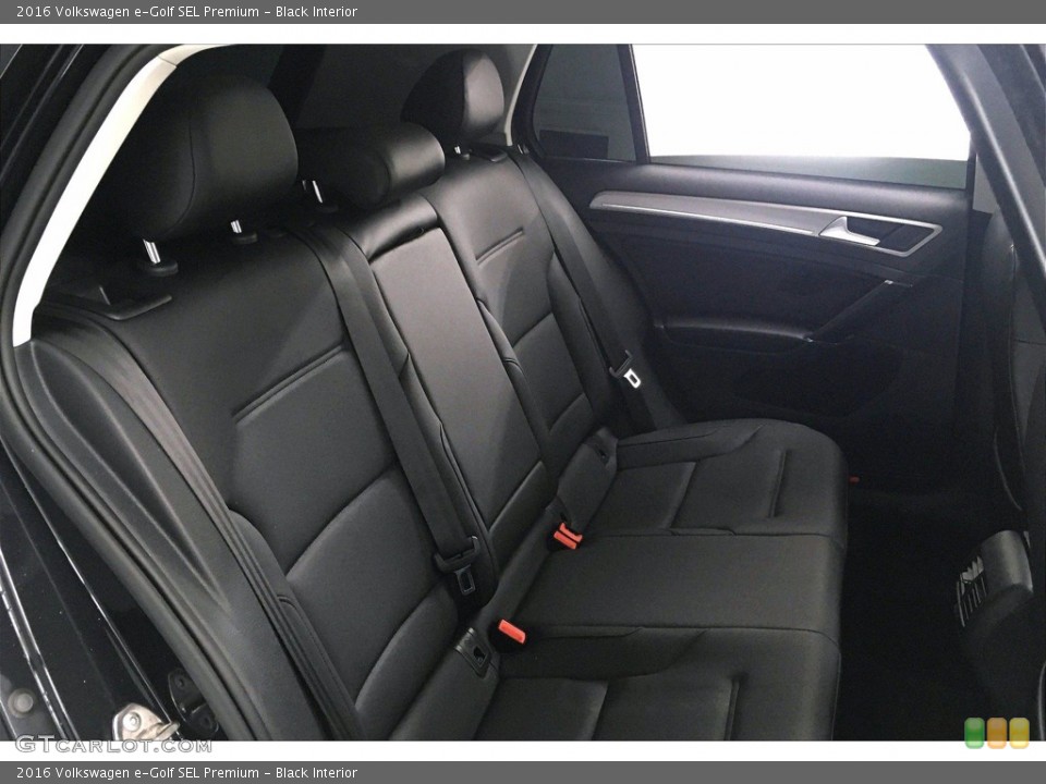 Black Interior Rear Seat for the 2016 Volkswagen e-Golf SEL Premium #139501498