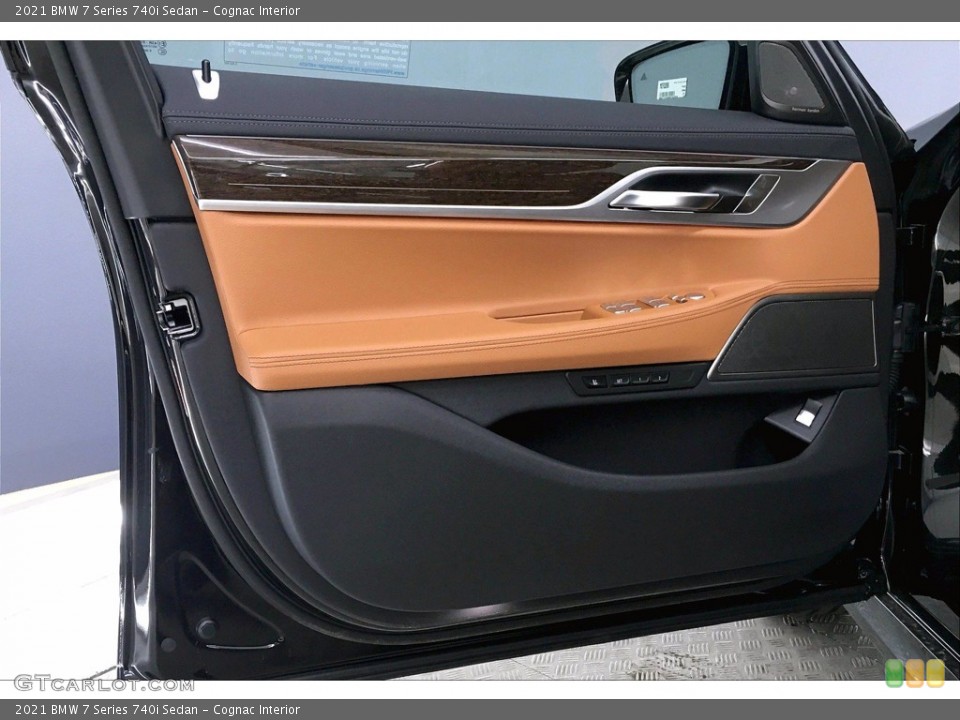 Cognac Interior Door Panel for the 2021 BMW 7 Series 740i Sedan #139534546