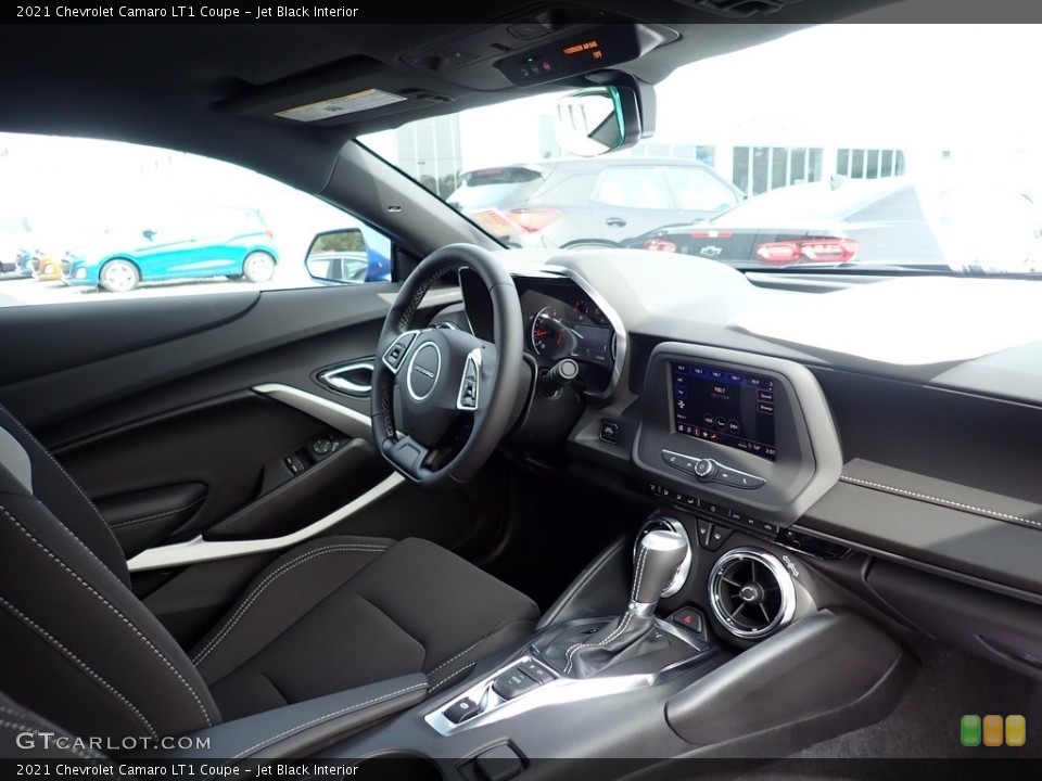 Jet Black Interior Dashboard for the 2021 Chevrolet Camaro LT1 Coupe #139542303