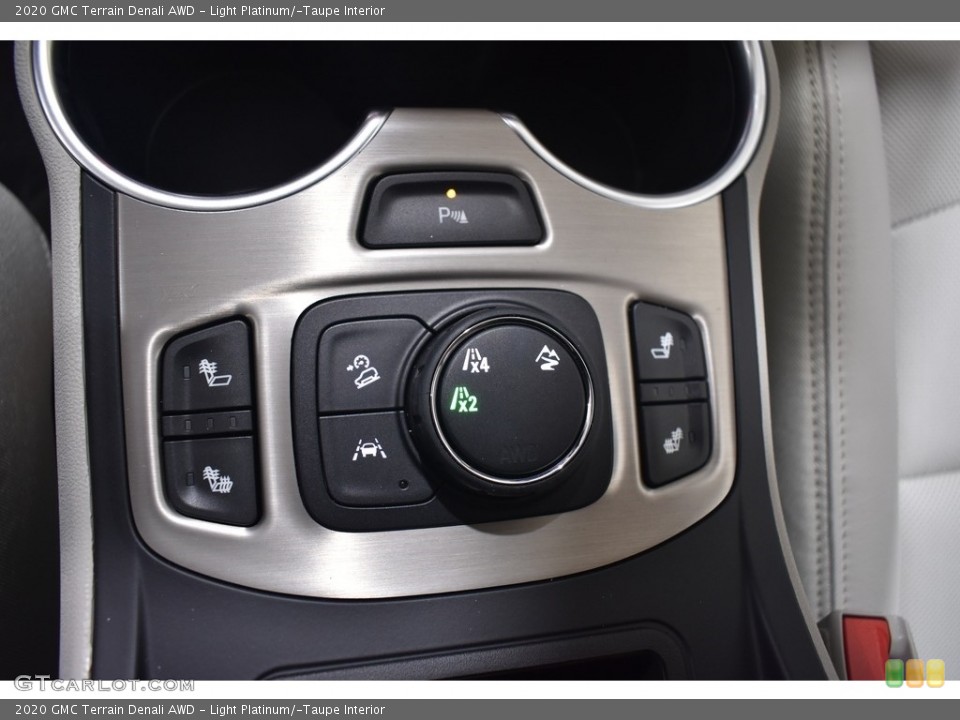 Light Platinum/­Taupe Interior Controls for the 2020 GMC Terrain Denali AWD #139559156