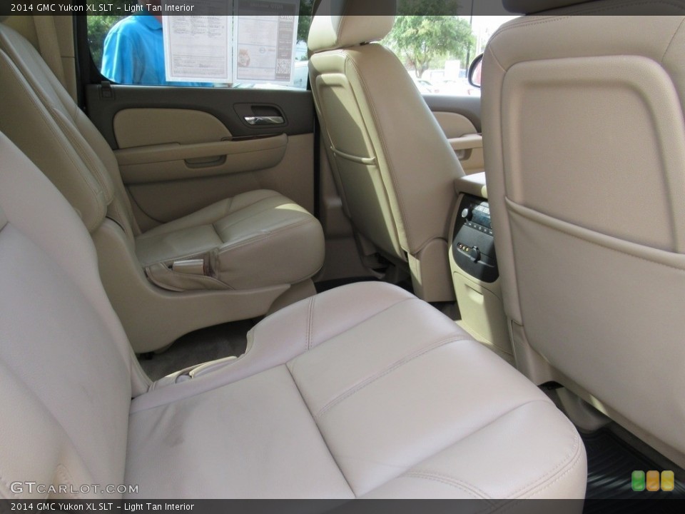 Light Tan Interior Rear Seat for the 2014 GMC Yukon XL SLT #139561550