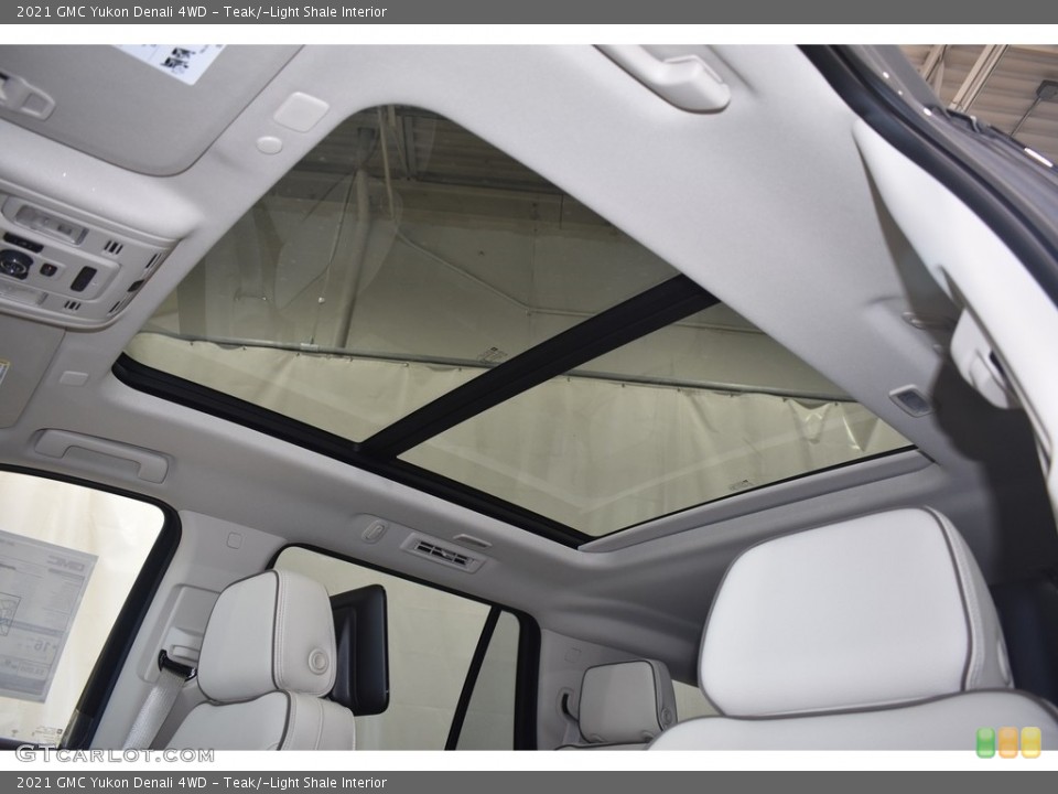 Teak/­Light Shale Interior Sunroof for the 2021 GMC Yukon Denali 4WD #139572686