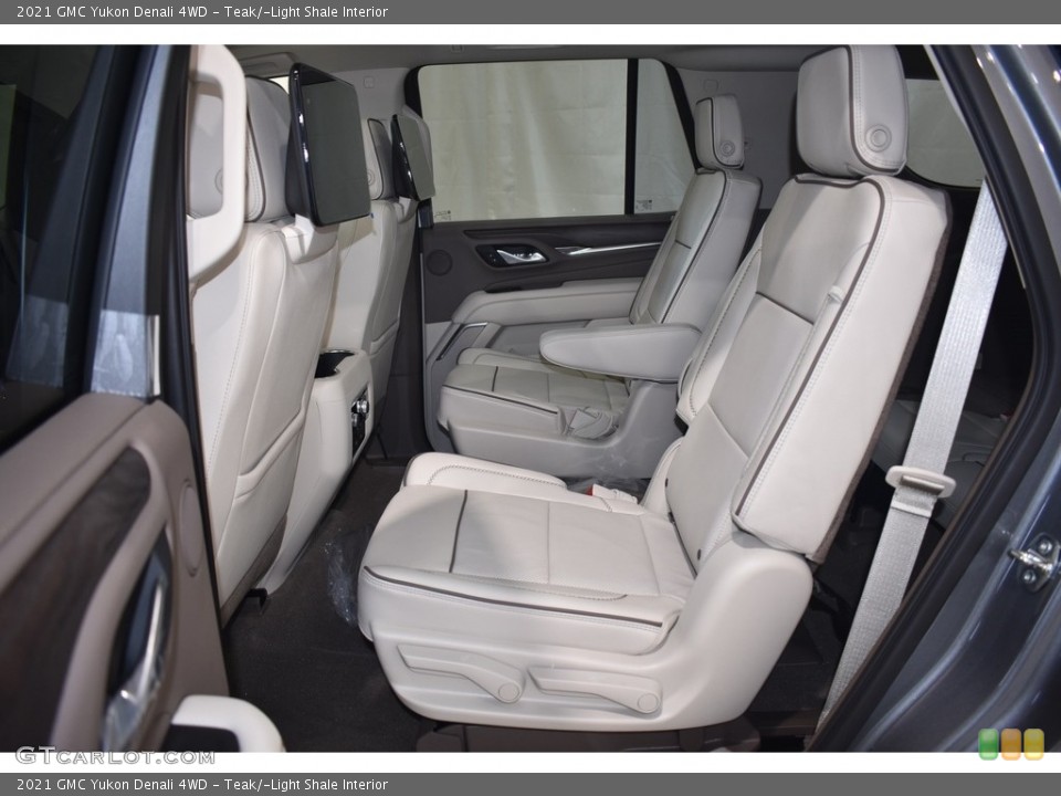 Teak/­Light Shale Interior Rear Seat for the 2021 GMC Yukon Denali 4WD #139572726