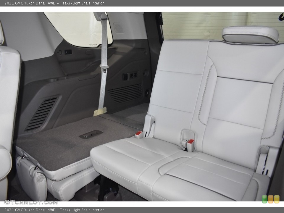 Teak/­Light Shale Interior Rear Seat for the 2021 GMC Yukon Denali 4WD #139572747