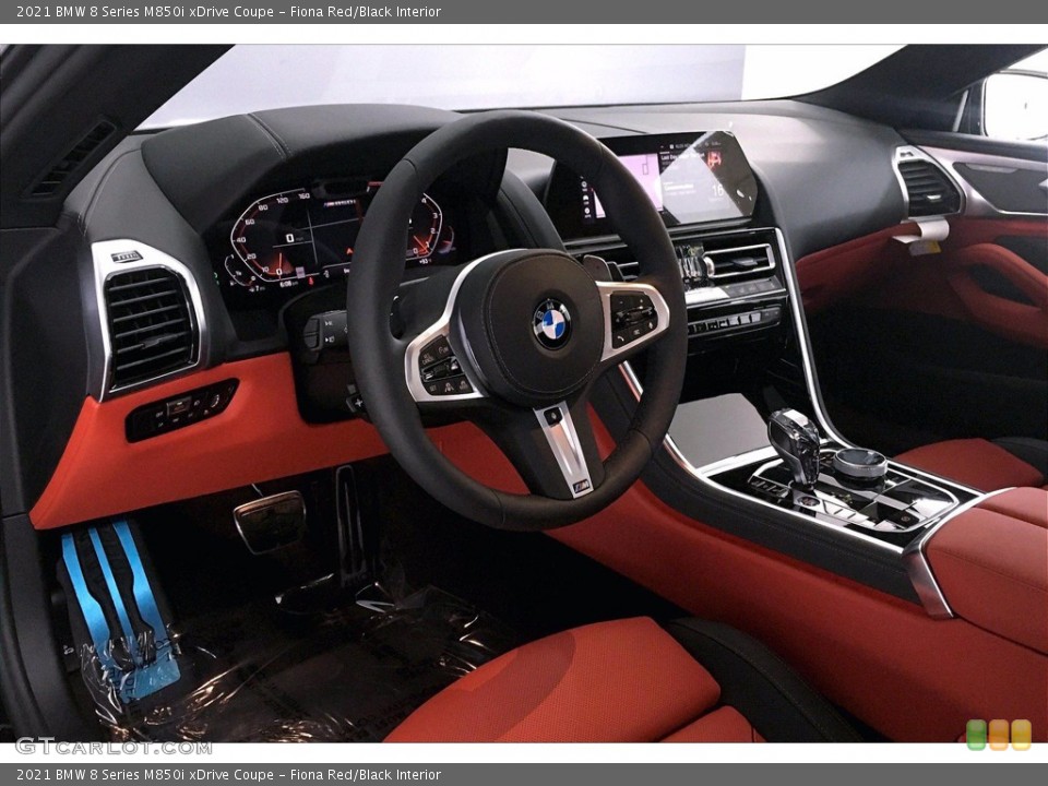 Fiona Red/Black Interior Dashboard for the 2021 BMW 8 Series M850i xDrive Coupe #139579653