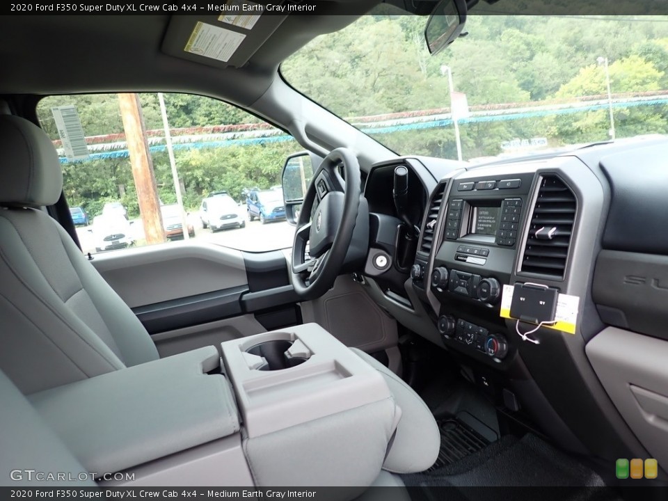 Medium Earth Gray Interior Dashboard for the 2020 Ford F350 Super Duty XL Crew Cab 4x4 #139579740