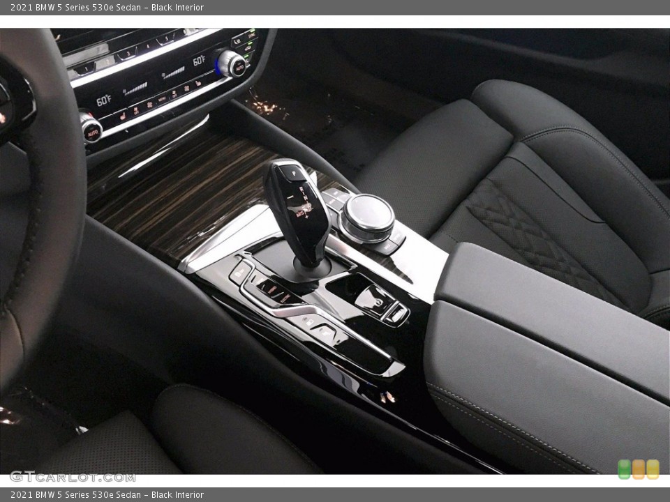 Black Interior Transmission for the 2021 BMW 5 Series 530e Sedan #139580745