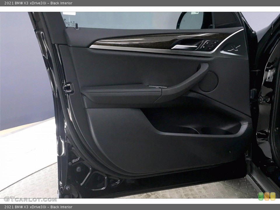 Black Interior Door Panel for the 2021 BMW X3 xDrive30i #139583574